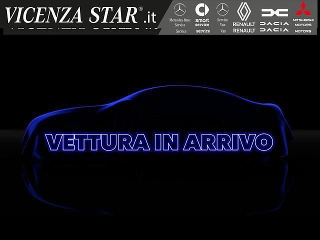 Grigio Usata 2017 Mercedes E200 Tre volumi | 21.900 € (Ottimo prezzo) - Immagine 1/4