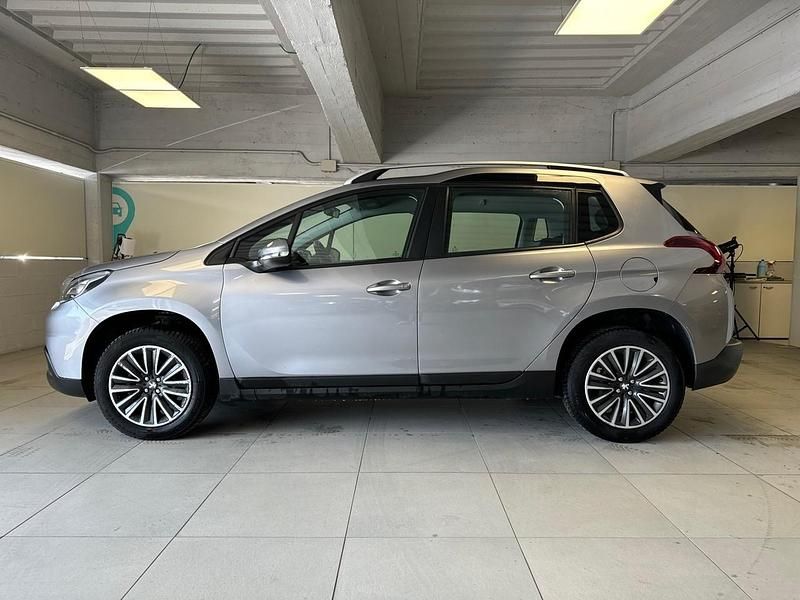 Usata Peugeot 2008 Active 83 CV (61 kW) 2019 Grigio SUV