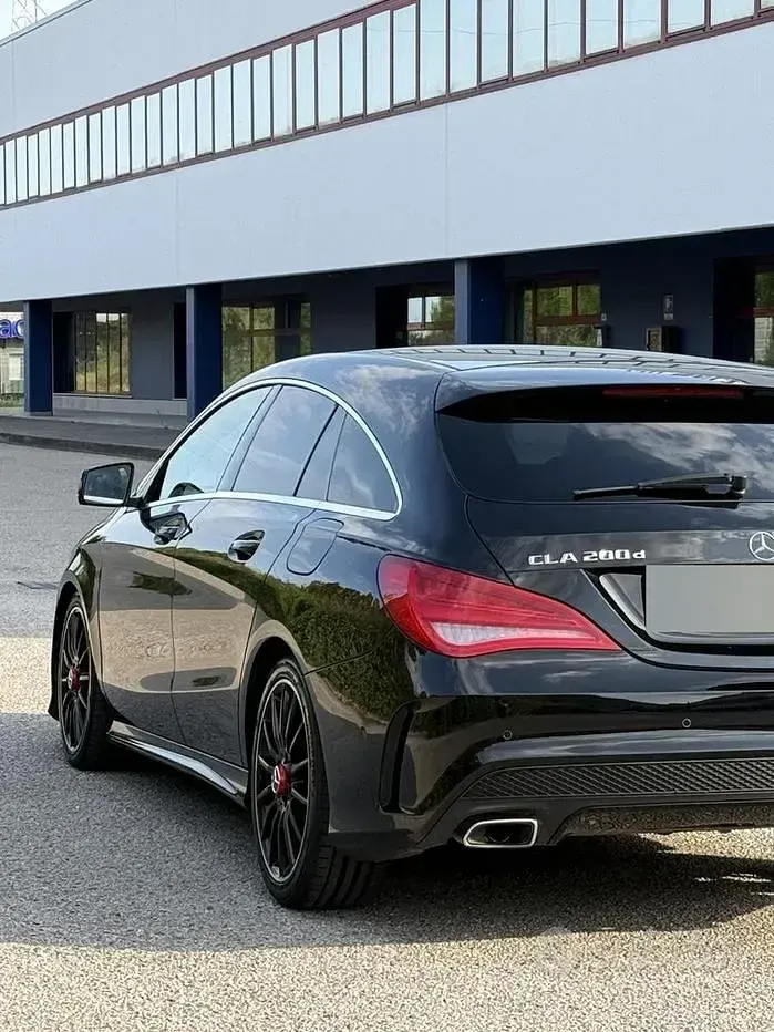 Usata Mercedes CLA200 Premium 136 CV (100 kW) 2016 Nero Coupé