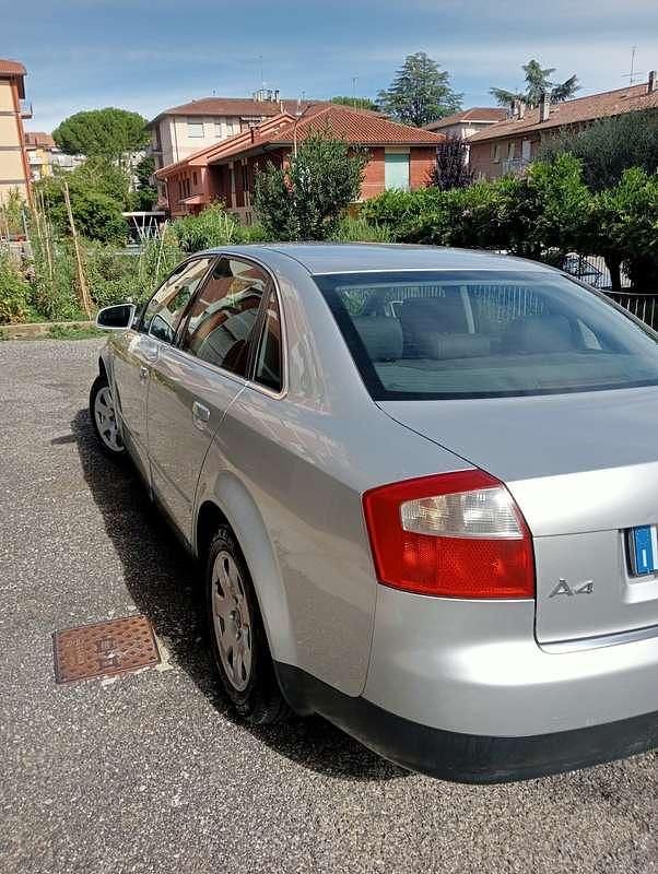 Usata Audi A4 Ambiente 131 CV (96 kW) 2005 Berlina