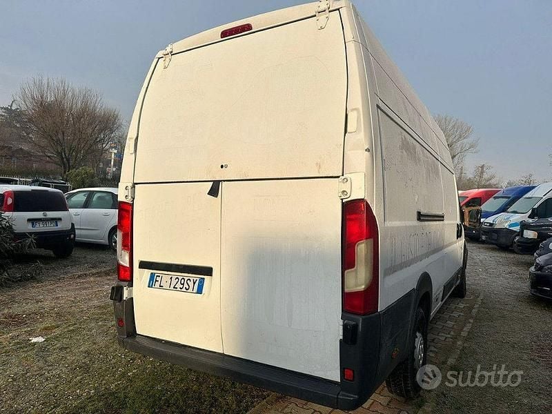 Usata Fiat Ducato 33 131 CV (96 kW) 2017 Bianco pastello Furgone