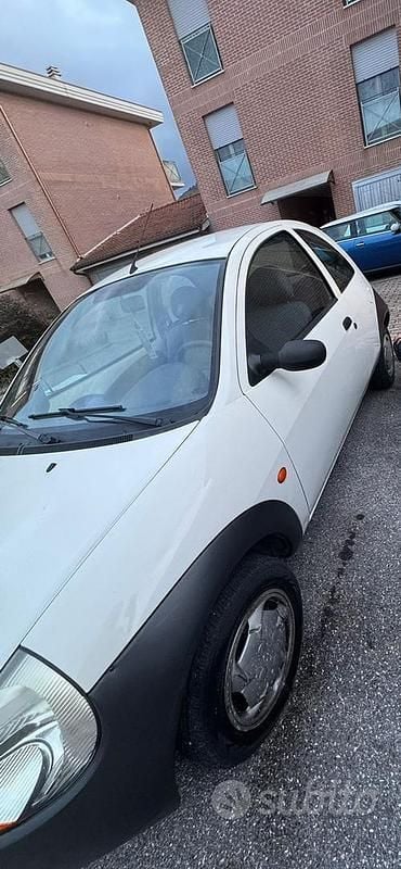 Usata Ford Ka 2001 Bianco Utilitaria