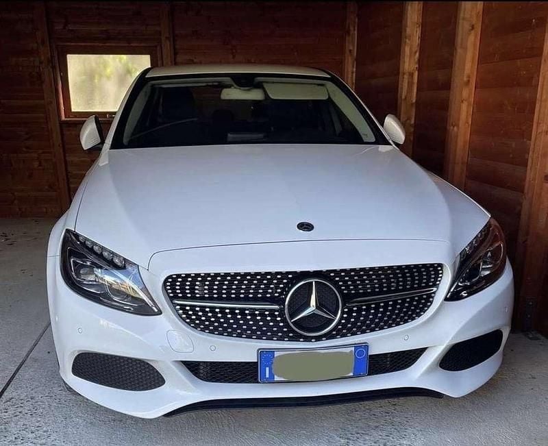 Usata Mercedes C220 Business 170 CV (125 kW) 2019 Berlina