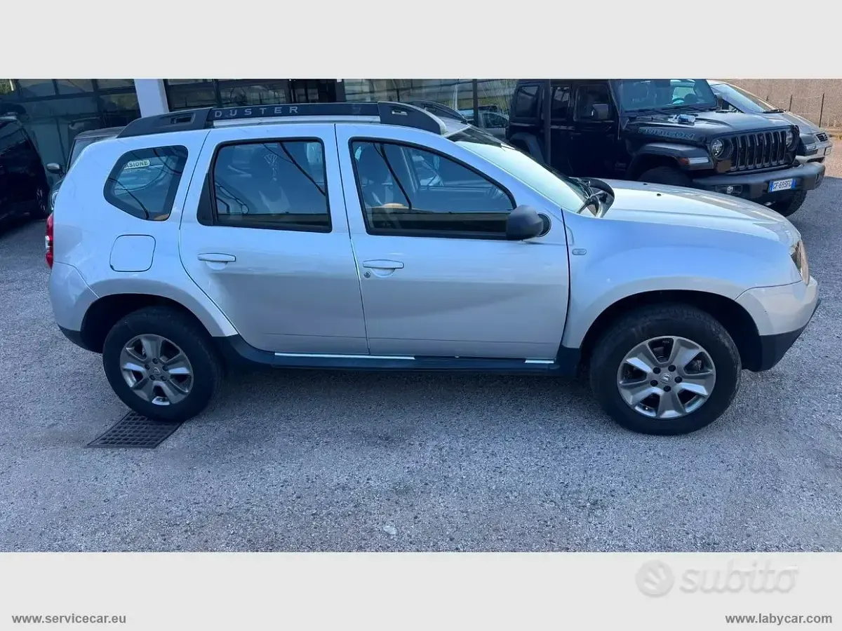 Usata Dacia Duster 109 CV (80 kW) 2016 Argento SUV