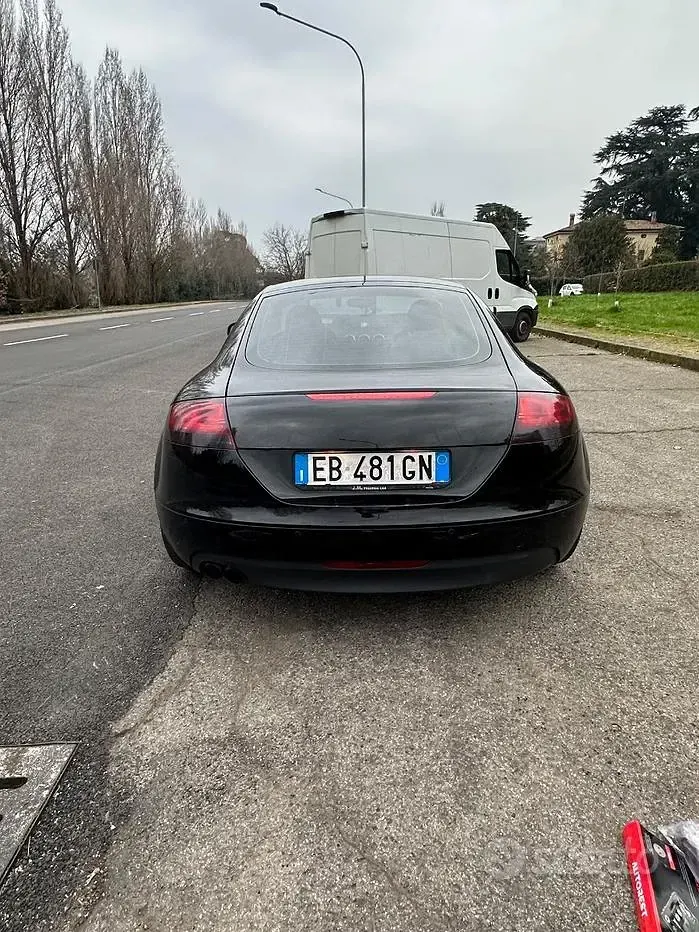 Usata Audi TT 160 CV (117 kW) 2010 Nero Coupé