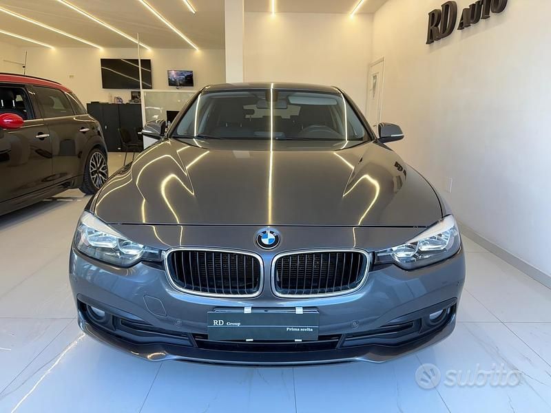 Usata BMW 316 Sport Line 116 CV (85 kW) 2017 Grigio Station wagon