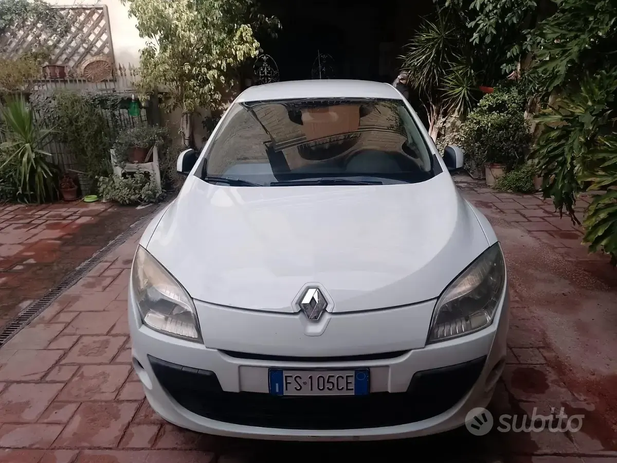 Usata Renault Mégane III 2010 Bianco Utilitaria