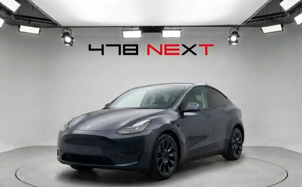 Usata Tesla Model Y 350 kW (476 CV) 2022 Grigio SUV