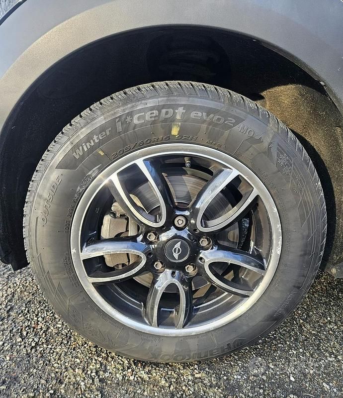 Usata Mini Countryman 90 CV (66 kW) 2013 Nero SUV