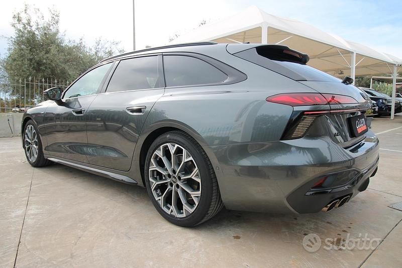 Nuova Audi A6 S-Line 204 CV (150 kW) 2025 Grigio Station wagon