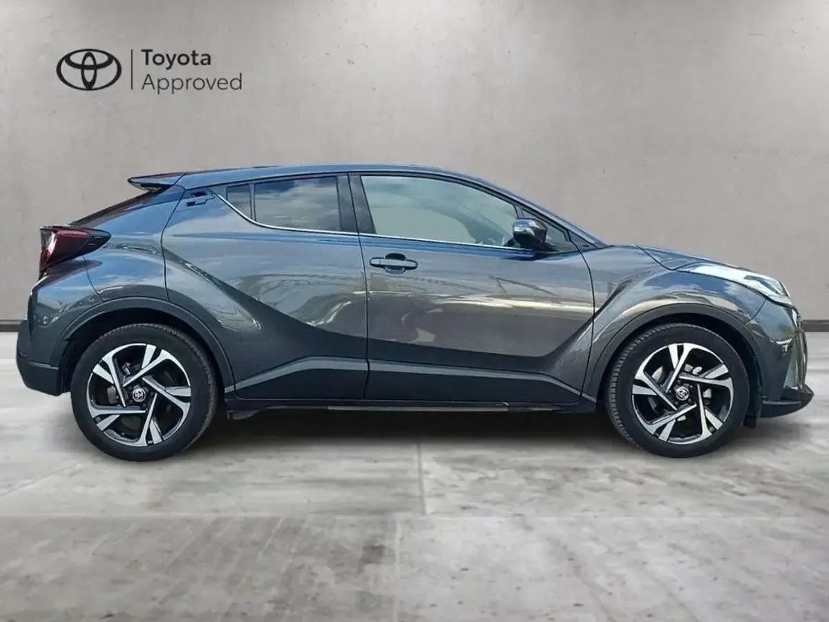 Occasion Toyota C-HR Trend 152 ch (111 kW) 2022 Gris SUV