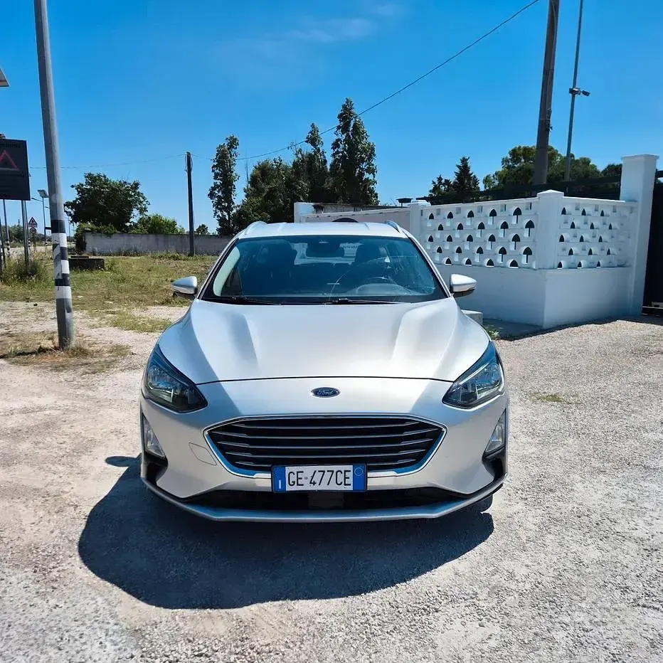 Usata Ford Focus ST 120 CV (88 kW) 2021 Grigio Station wagon