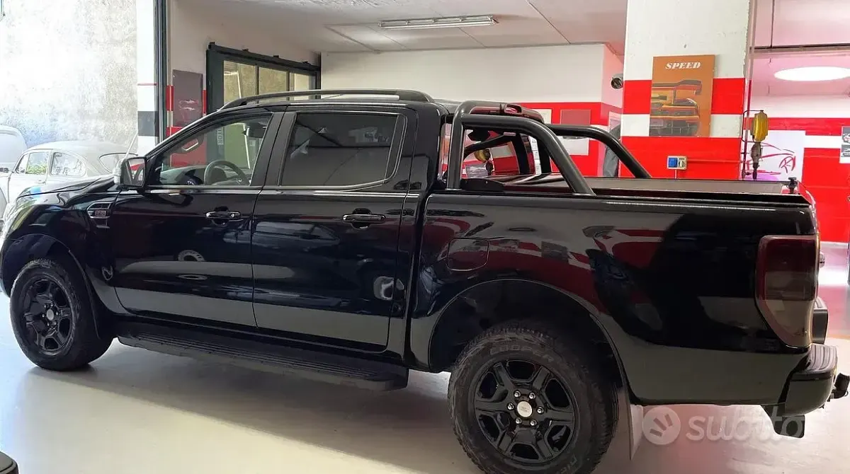 Usata Ford Ranger 200 CV (147 kW) 2018 Nero Pick-up