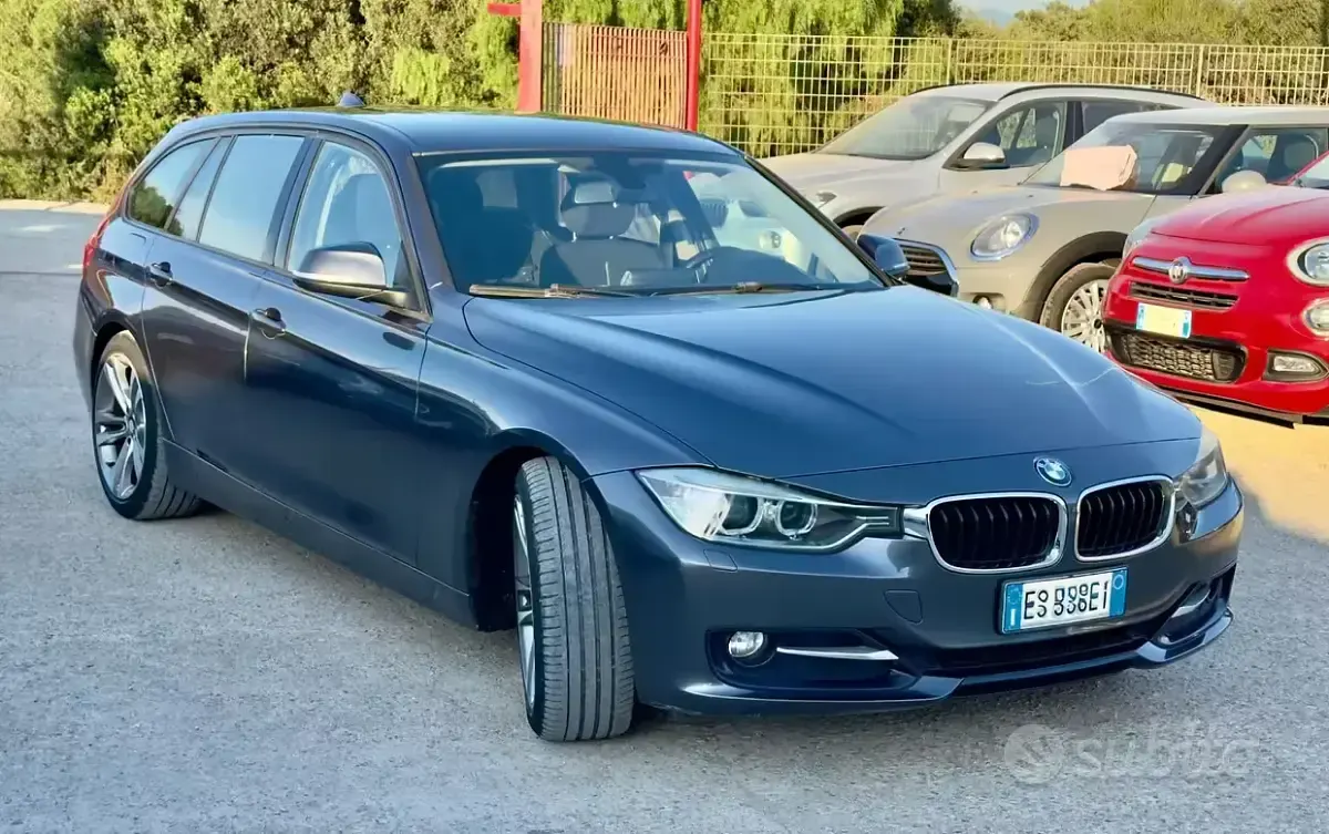 Usata BMW 316 Sport Line 116 CV (85 kW) 2013 Grigio Station wagon