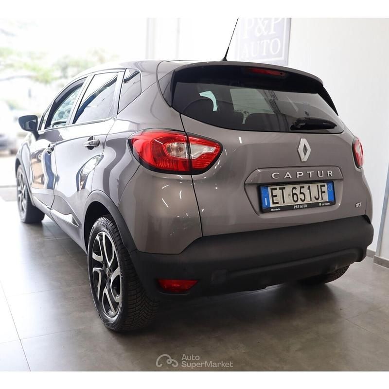 Usata Renault Captur 90 CV (66 kW) 2013 Marrone SUV