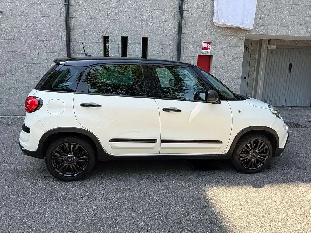 Usata Fiat 500L Lounge 95 CV (69 kW) 2019 Bianco Monovolume