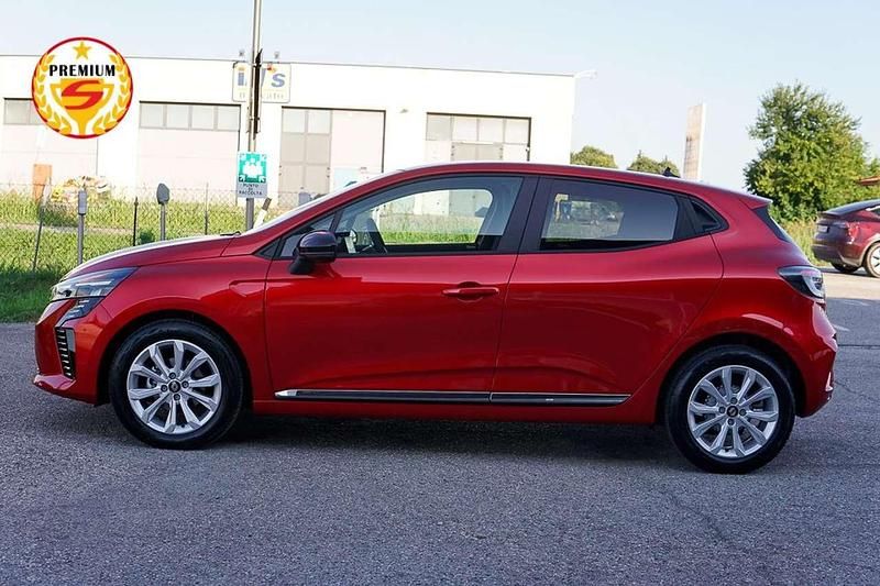 Nuova Renault Clio V Evolution 101 CV (74 kW) 2025 Rosso Berlina