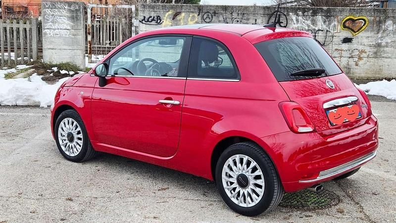Usata Fiat 500 Dolcevita 69 CV (50 kW) 2023 Rosso Utilitaria