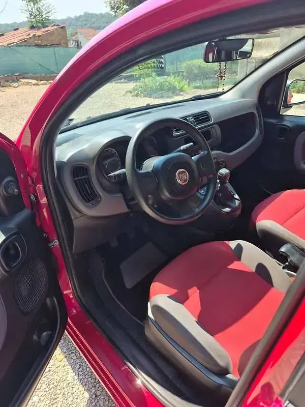 Usata Fiat Panda Pop 69 CV (50 kW) 2013 Rosso Utilitaria