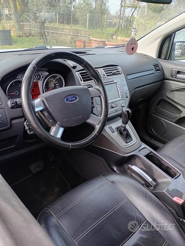 Usata Ford Kuga Titanium 163 CV (119 kW) 2011 Bianco SUV