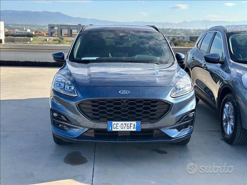 Usata Ford Kuga ST-Line 225 CV (165 kW) 2021 Blu SUV