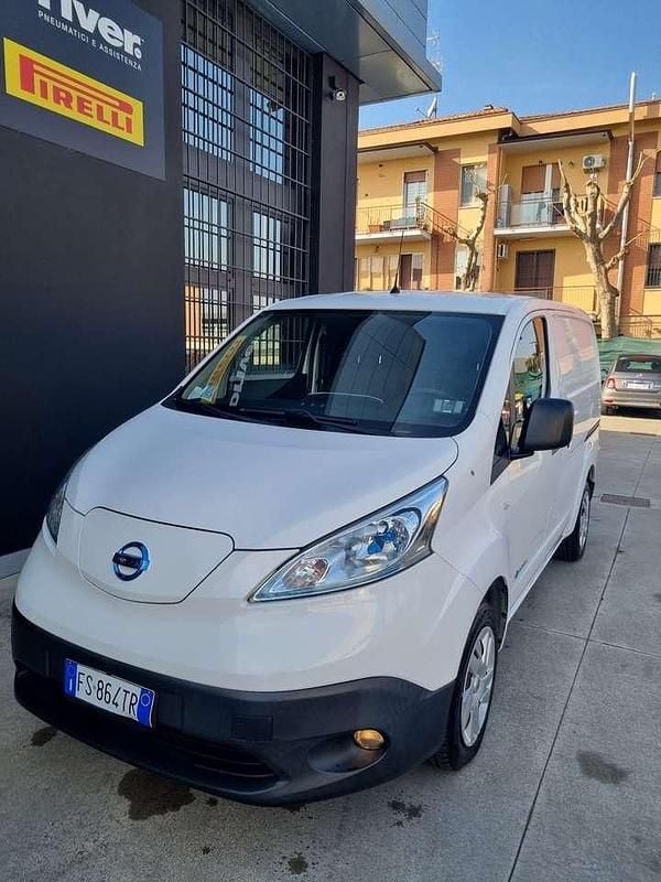 Bianco Usata 2018 Nissan e-NV200 Monovolume | 10.000 € (Ottimo prezzo) - Immagine 1/4