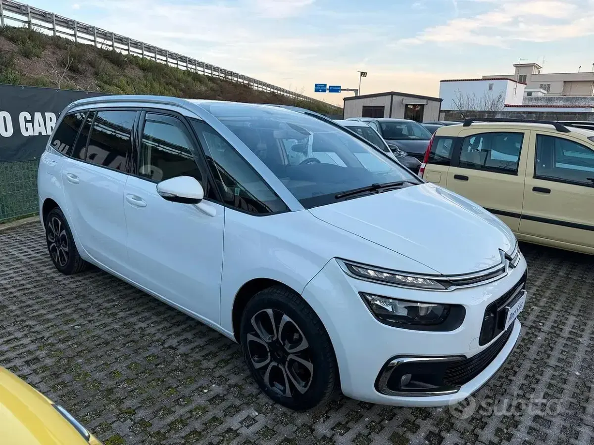 Usata Citroën C4 SpaceTourer Feel 131 CV (96 kW) 2019 Bianco Monovolume