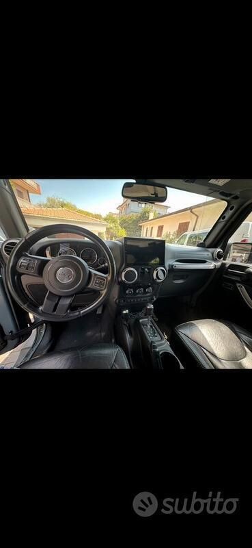 Usata Jeep Wrangler 200 CV (147 kW) 2015 Grigio SUV