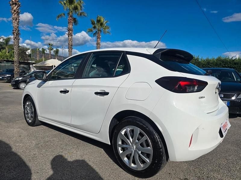 Usata Opel Corsa 101 CV (74 kW) 2021 Bianco Berlina