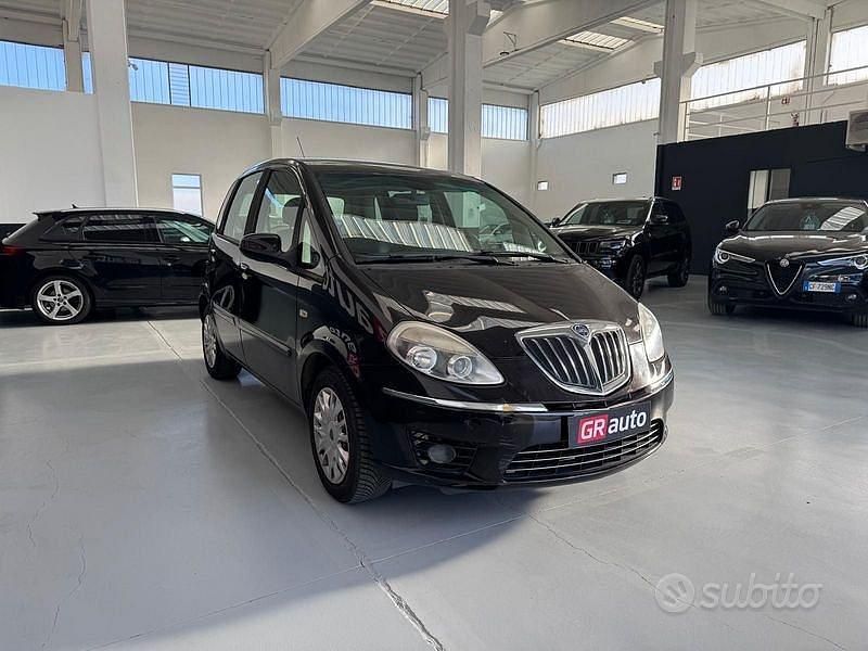 Usata Lancia Musa 77 CV (56 kW) 2010 Other Monovolume