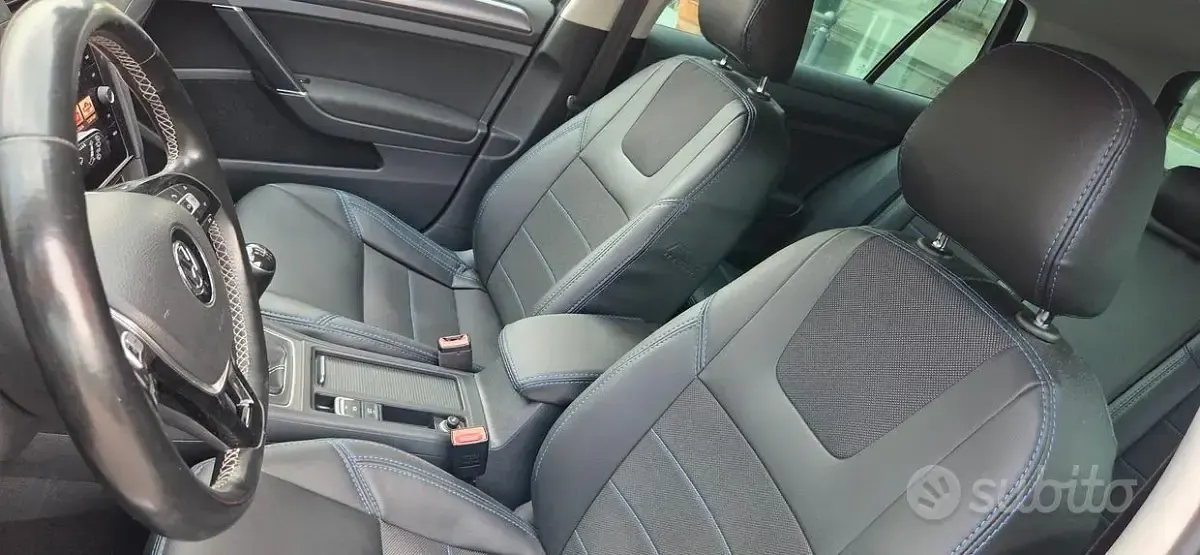 Usata VW Golf VII Highline 110 CV (80 kW) 2015 Nero Berlina