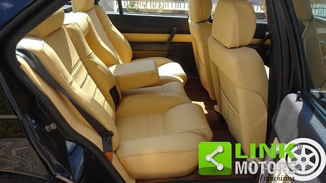 Usata Alfa Romeo 164 Quadrifoglio 200 CV (147 kW) 1991 Nero Berlina