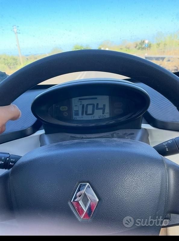 Usata Renault Twizy 13 kW (18 CV) 2012 Nero Utilitaria