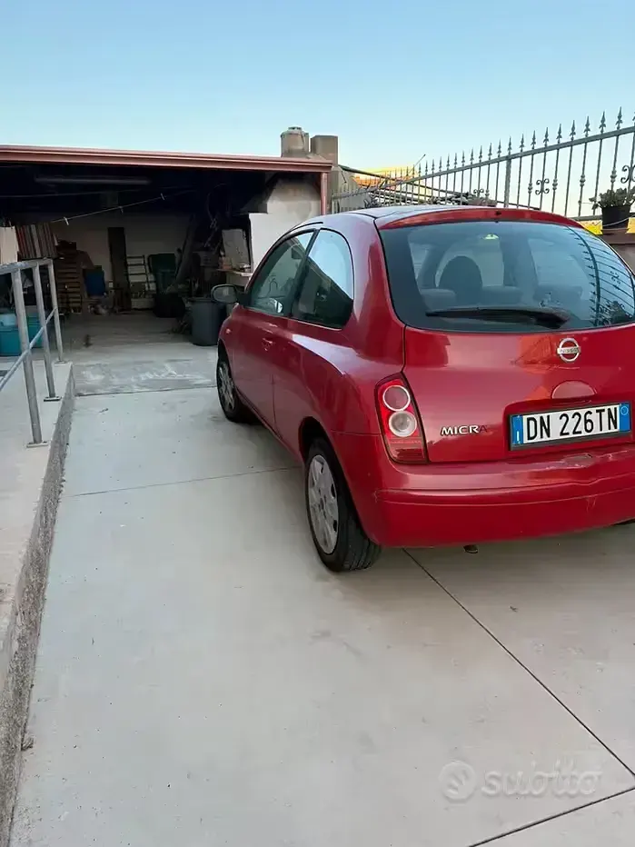 Usata Nissan Micra 80 CV (58 kW) 2008 Rosso Berlina
