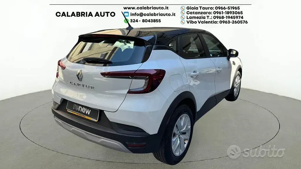 Usata Renault Captur Equilibre 101 CV (74 kW) 2023 Bianco SUV