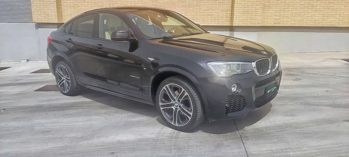 Usata BMW X4 M Sport 190 CV (139 kW) 2016 Blu/azzurro SUV