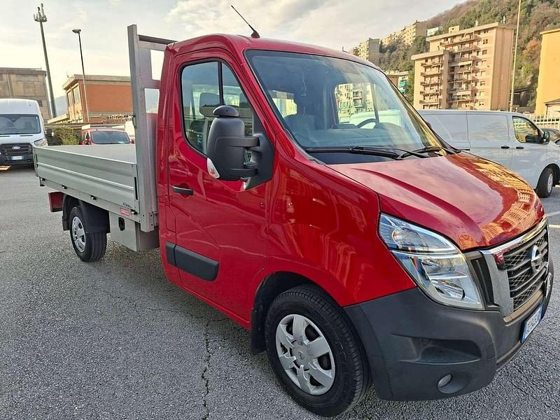 Usata Nissan NV400 179 CV (131 kW) 2021 Rosso Furgone