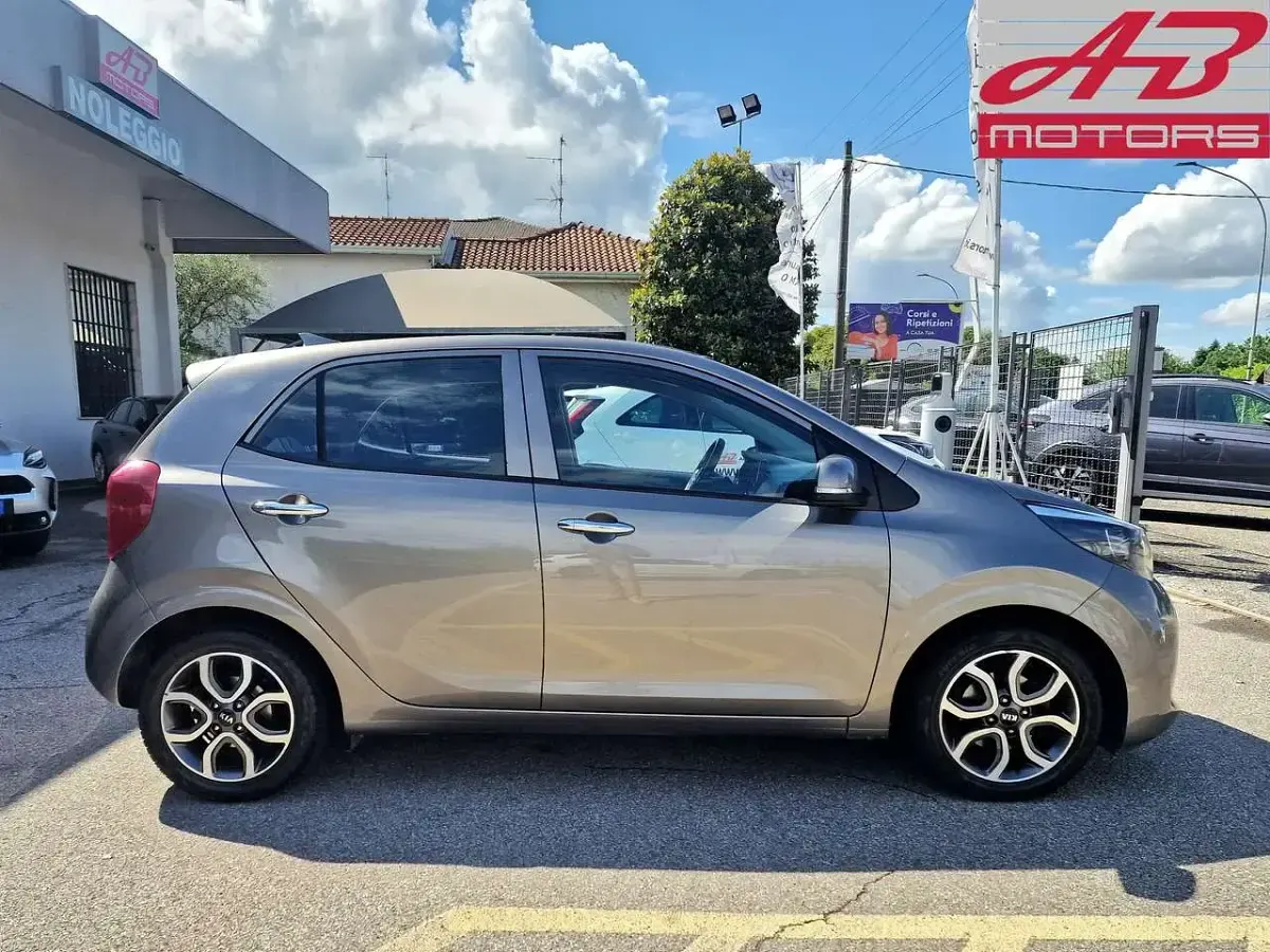 Usata Kia Picanto 67 CV (49 kW) 2019 Grigio Utilitaria