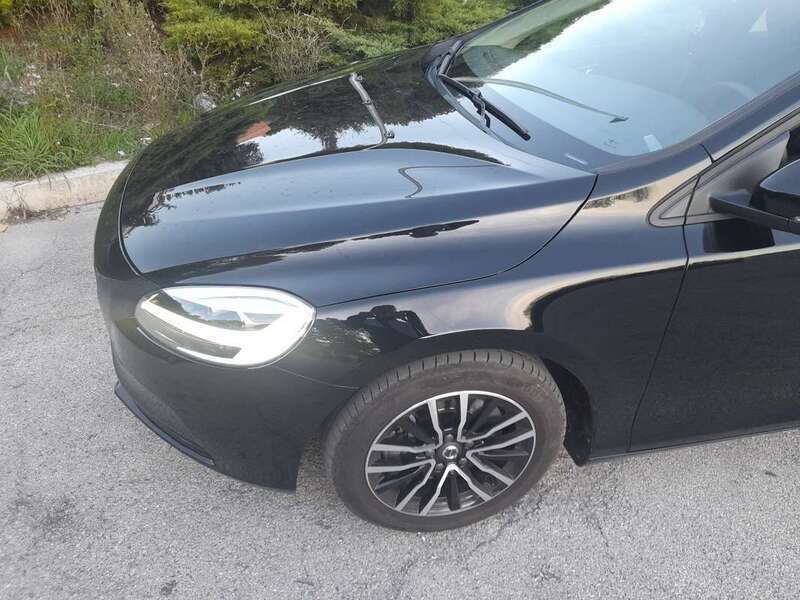 Usata 2019 Volvo V40 Business Edition Station wagon | 16.000 € (Buon prezzo) - Immagine 1/4