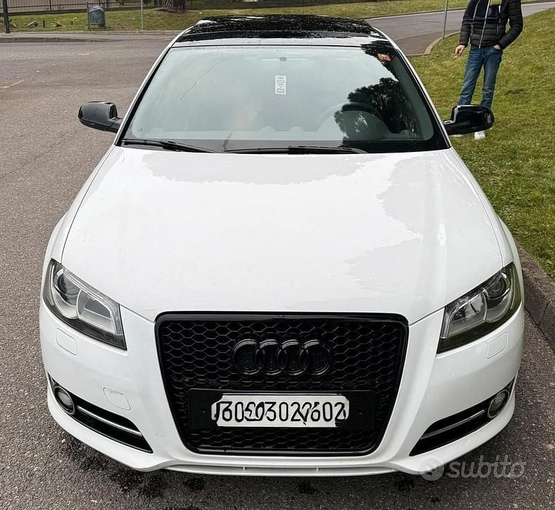 Usata Audi A3 S-Line 105 CV (77 kW) 2012 Bianco Utilitaria