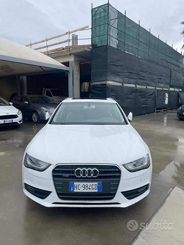 Usado Audi A4 150 CV (110 kW) 2015 Blanco Familiar
