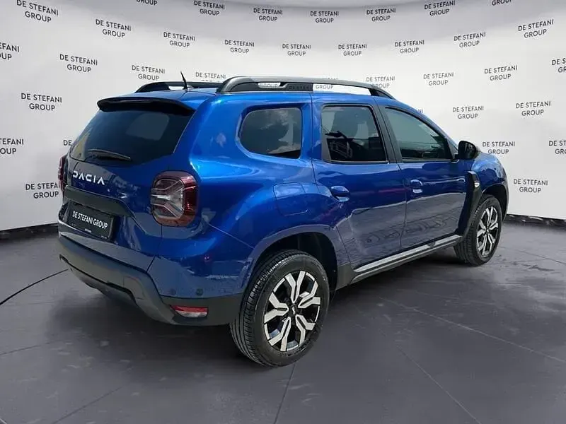 Usata Dacia Duster Journey 116 CV (85 kW) 2023 Blu SUV