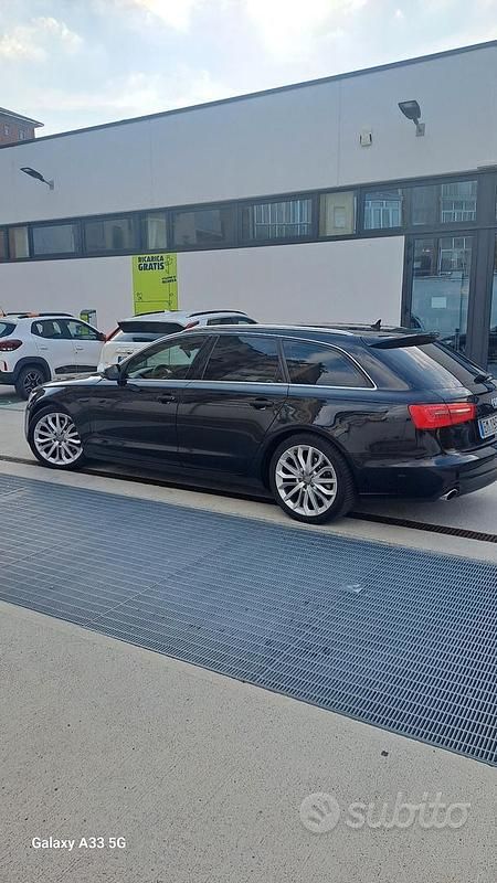 Usata Audi A6 245 CV (180 kW) 2013 Nero Station wagon