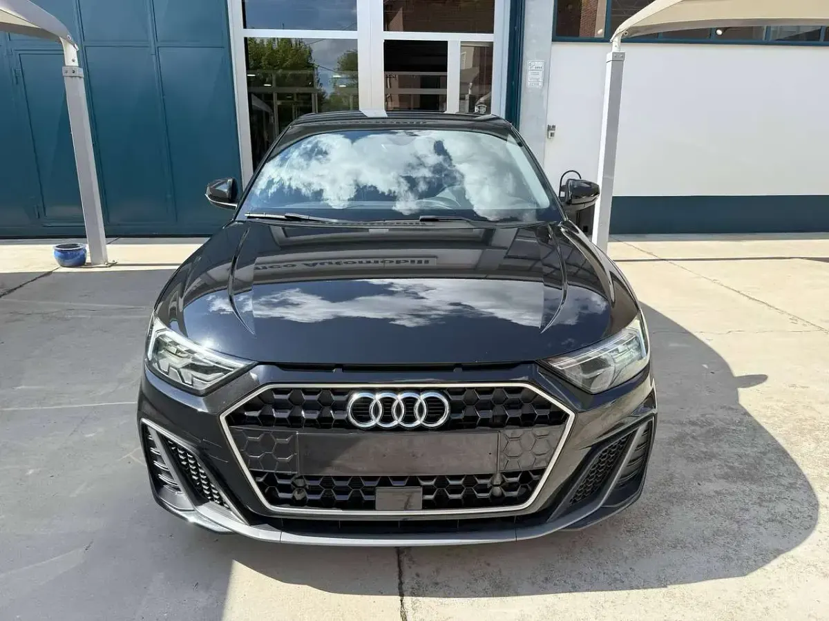 Usata Audi A1 Sportback S-Line 116 CV (85 kW) 2020 Nero Utilitaria