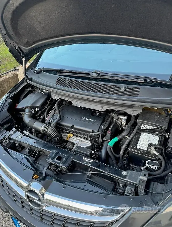 Usata Opel Zafira 150 CV (110 kW) 2016 Monovolume