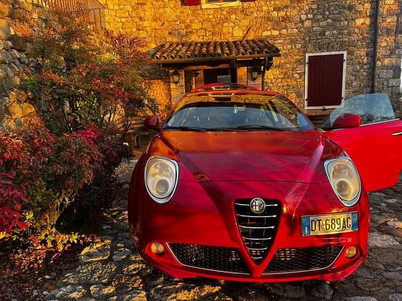 Usata Alfa Romeo MiTo Distinctive 155 CV (114 kW) 2008 Rosso Utilitaria