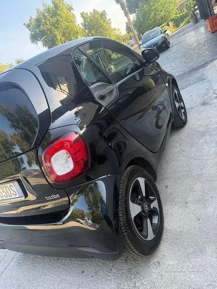 Usata Smart ForTwo Coupé 90 CV (66 kW) 2018 Nero Coupé