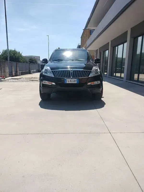 Usata SsangYong Rexton 177 CV (130 kW) 2017 SUV