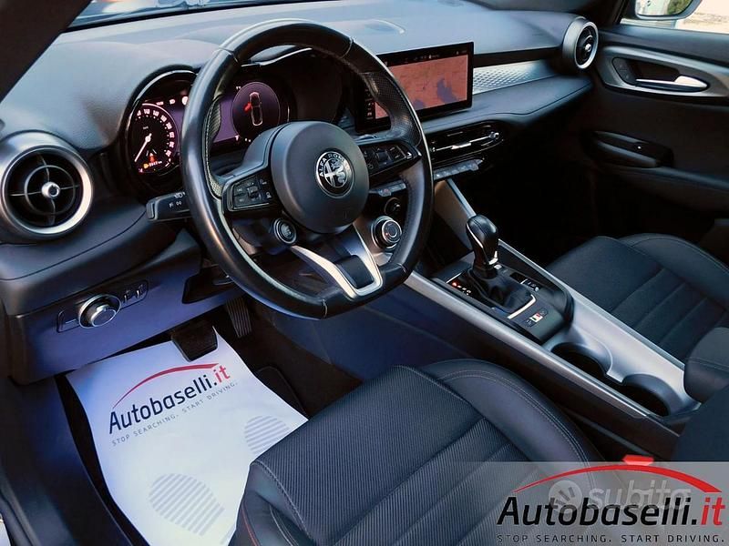 Usata Alfa Romeo Tonale Sprint 130 CV (95 kW) 2023 Nero metallizato SUV