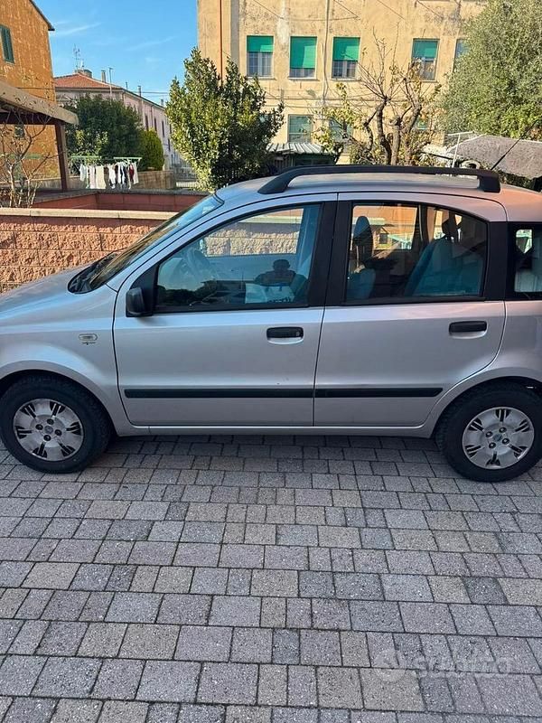 Usata Fiat Panda Dynamic 60 CV (44 kW) 2005 Grigio Berlina